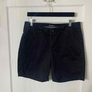 LEE WOMEN BLACK‎ REGULAR FIT SHORTS SIZE 12M INSEAM 7"